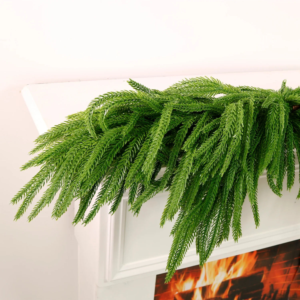 106cm Weeping Norfolk pine swag
