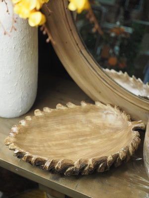 Pine cone deco bowl