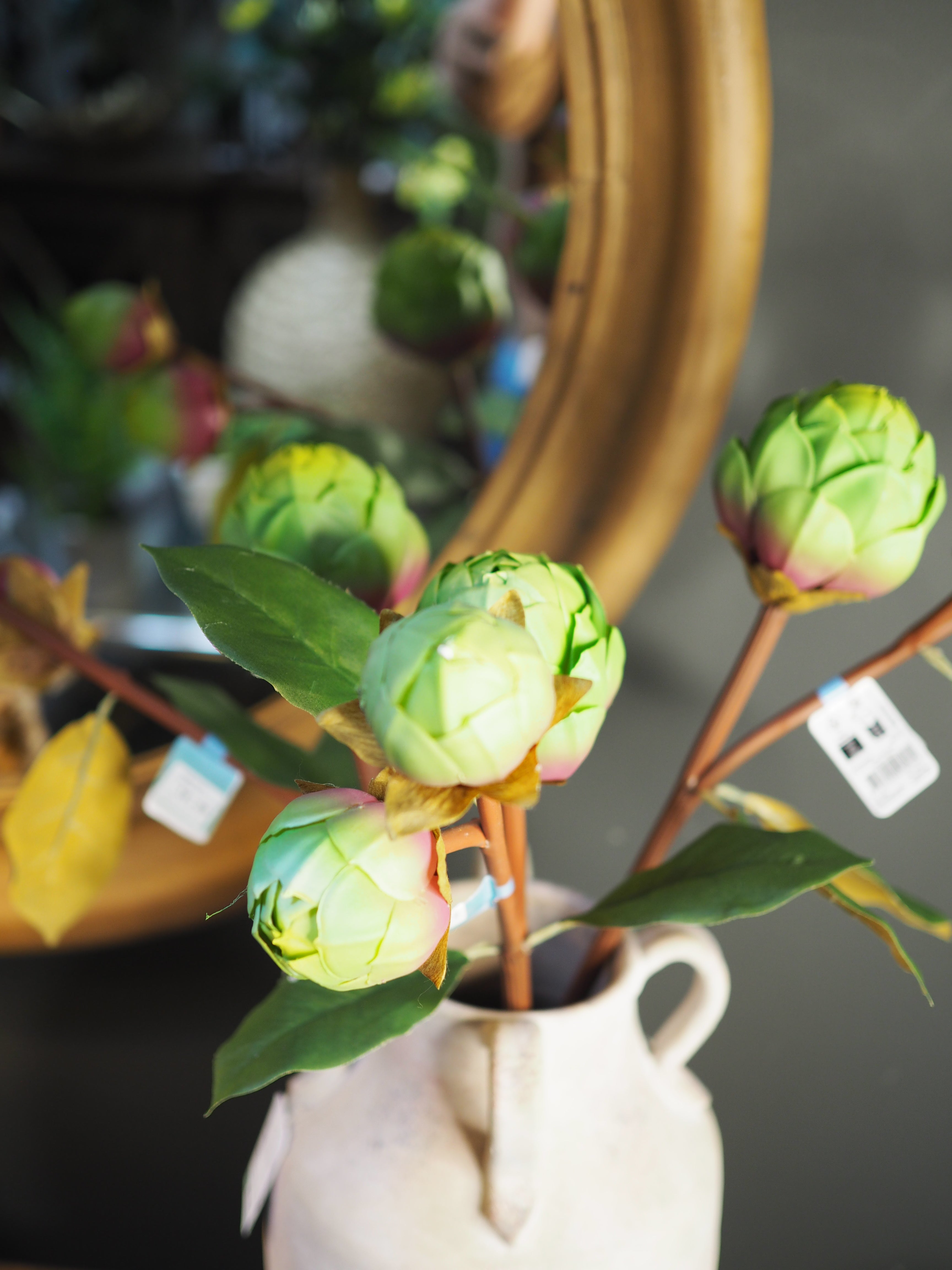 Faux artichoke stem