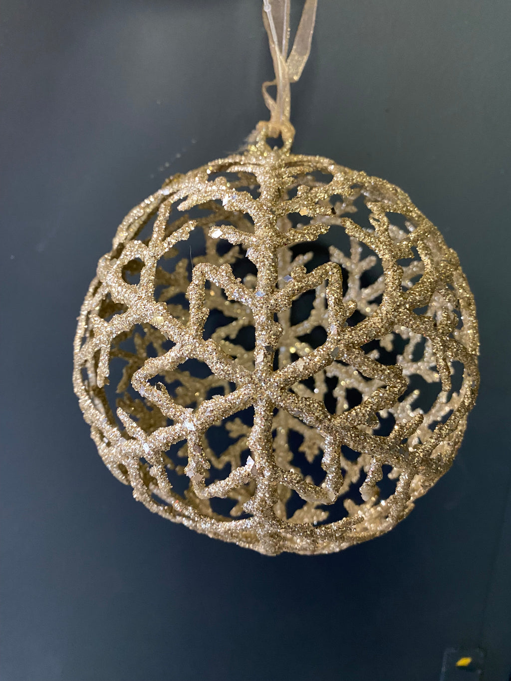 Gold glitter hanging bauble