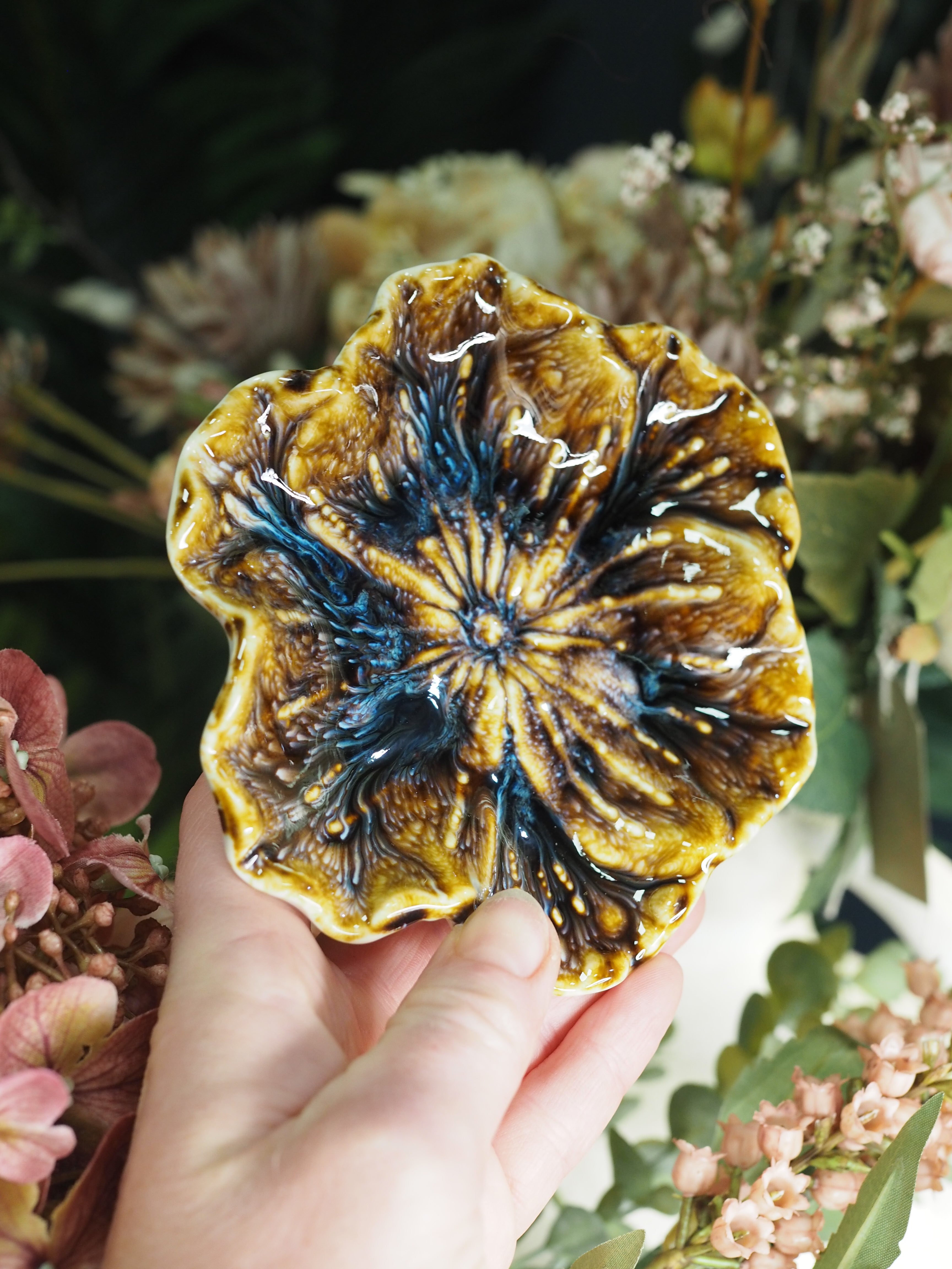 Natural reactive stoneware hellebore trinket dish