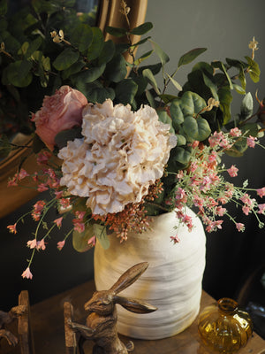 Blush pink floral bouquet
