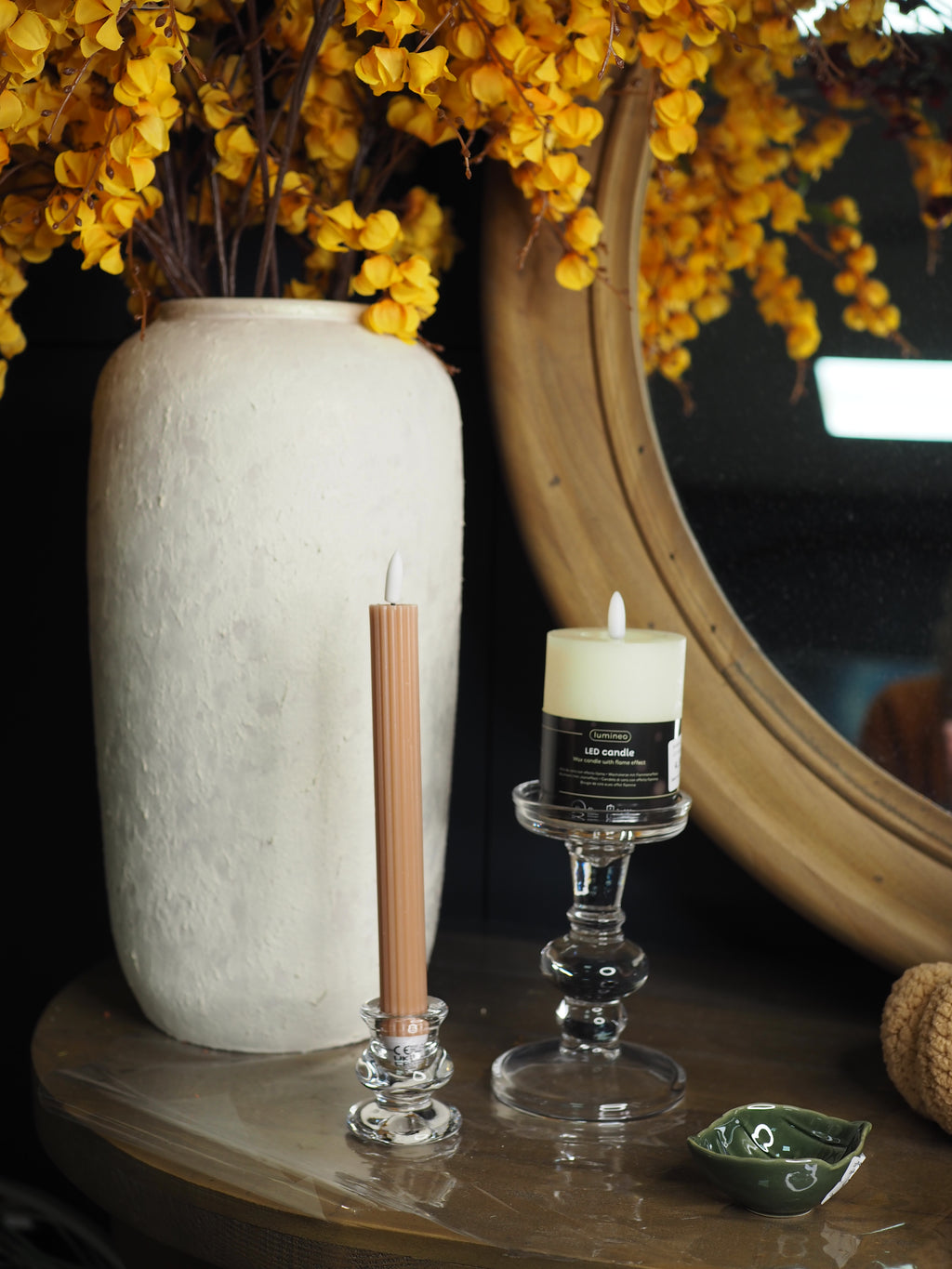 Clear glass short candlestick