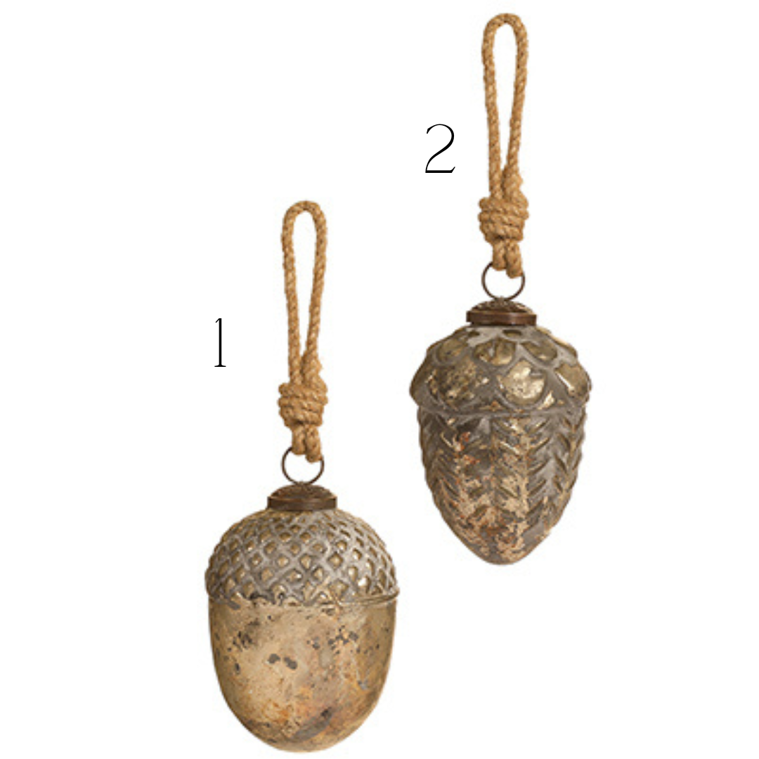 10cm Antique finish glass acorns