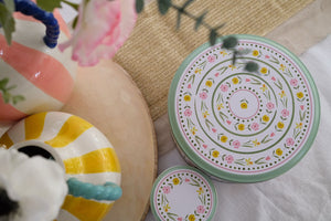 Pastel Meadow Cake Tin