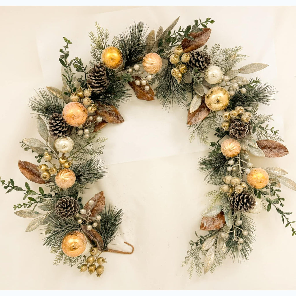 Golden sparkle garland