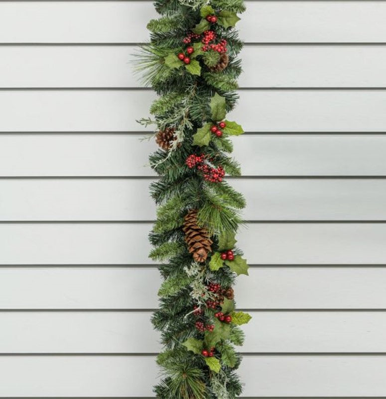 Large cone/holly garland (180cm)