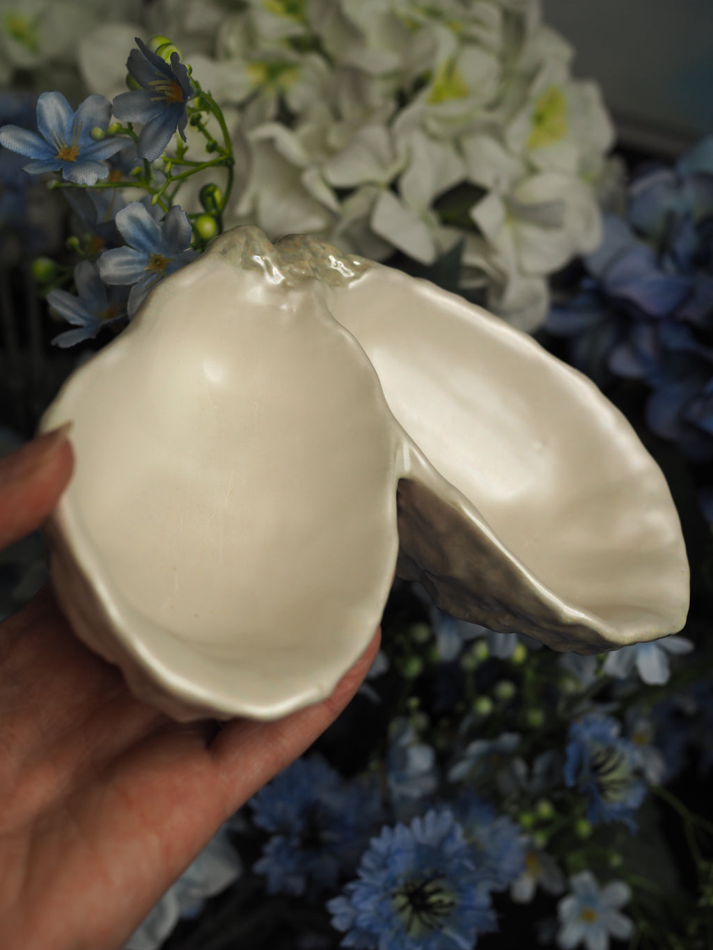 Pearlescent seashell trinket dish