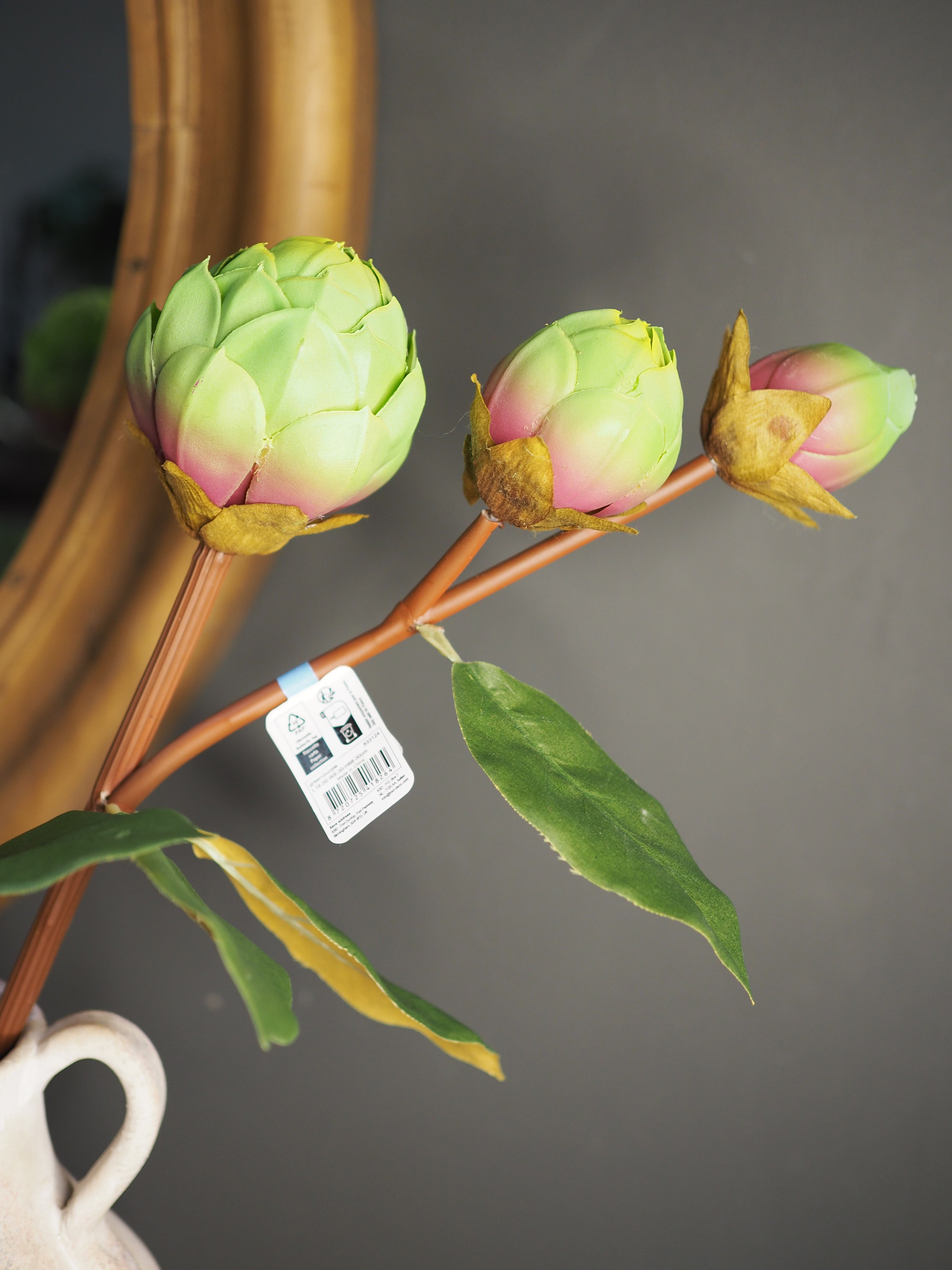 Faux artichoke stem