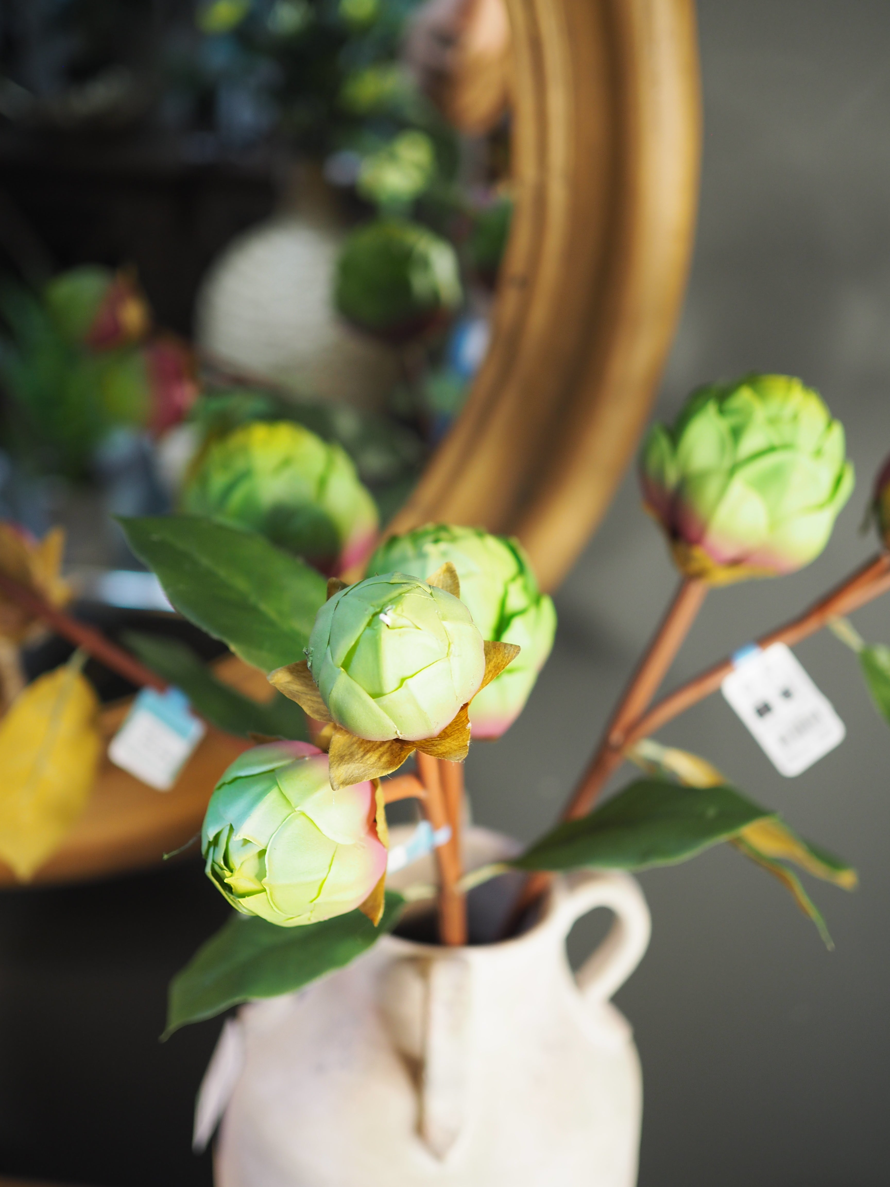 Faux artichoke stem