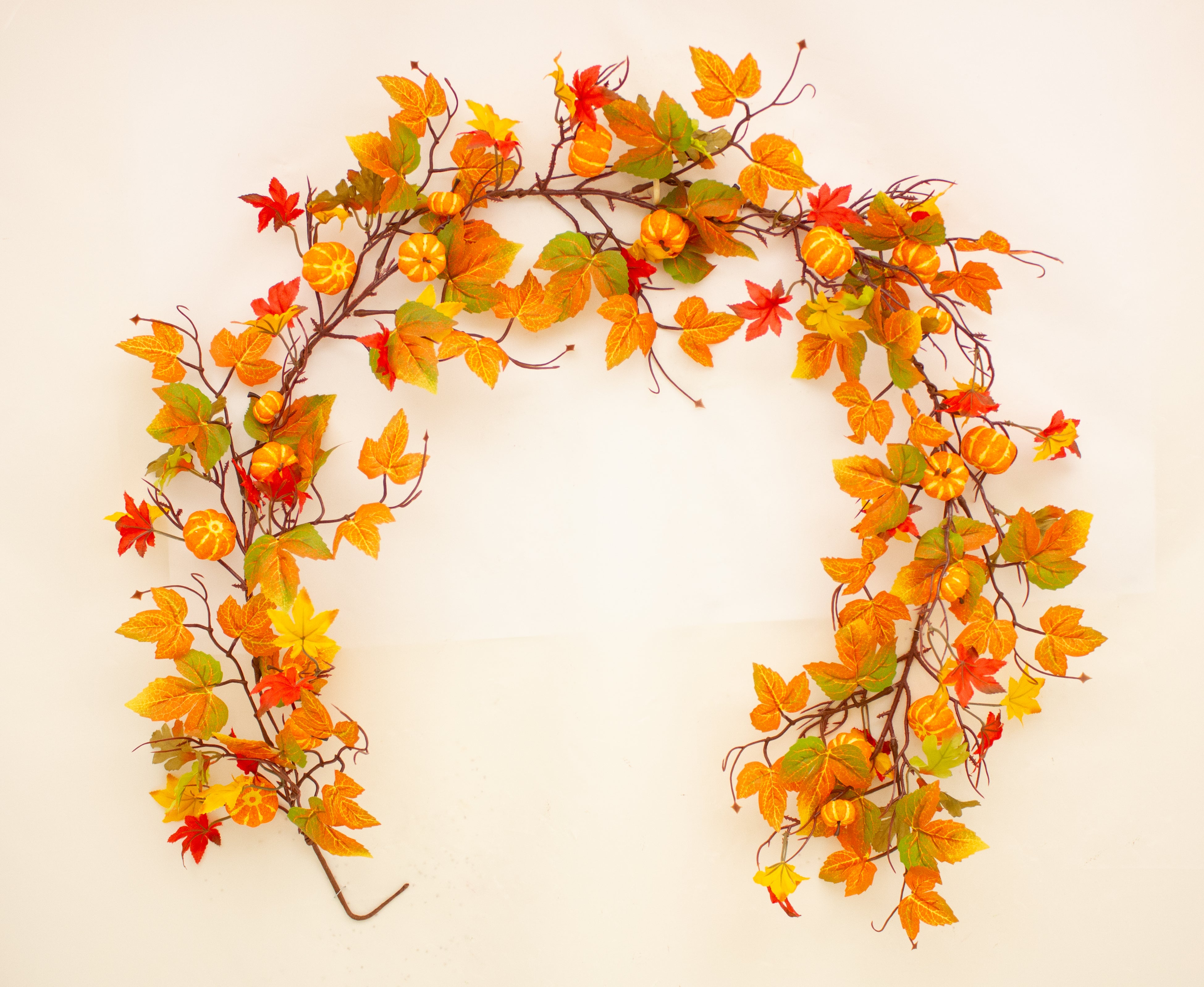 Maple leaf and pumpkin garland 150cm