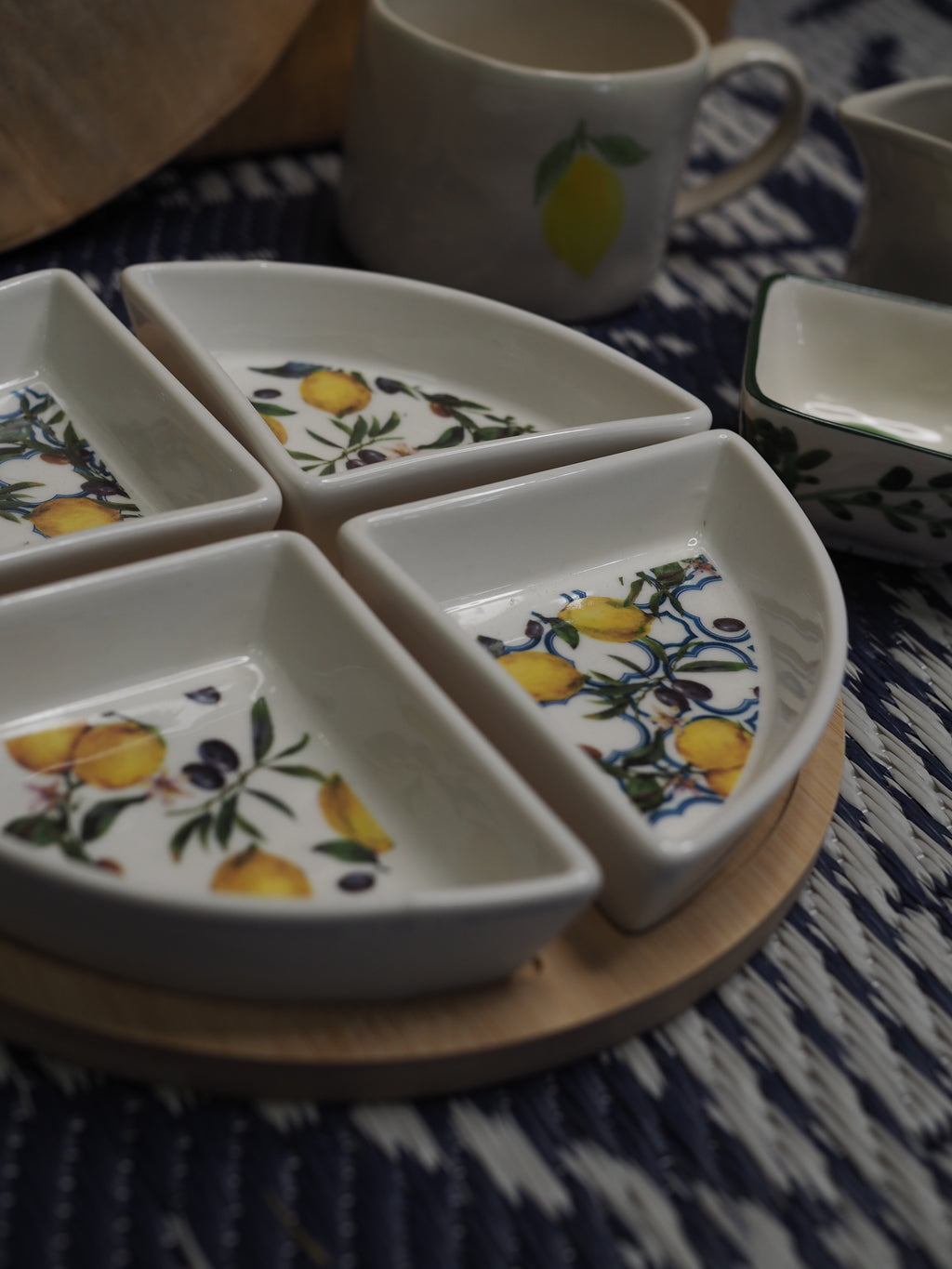 Lemon and olive print tapas set