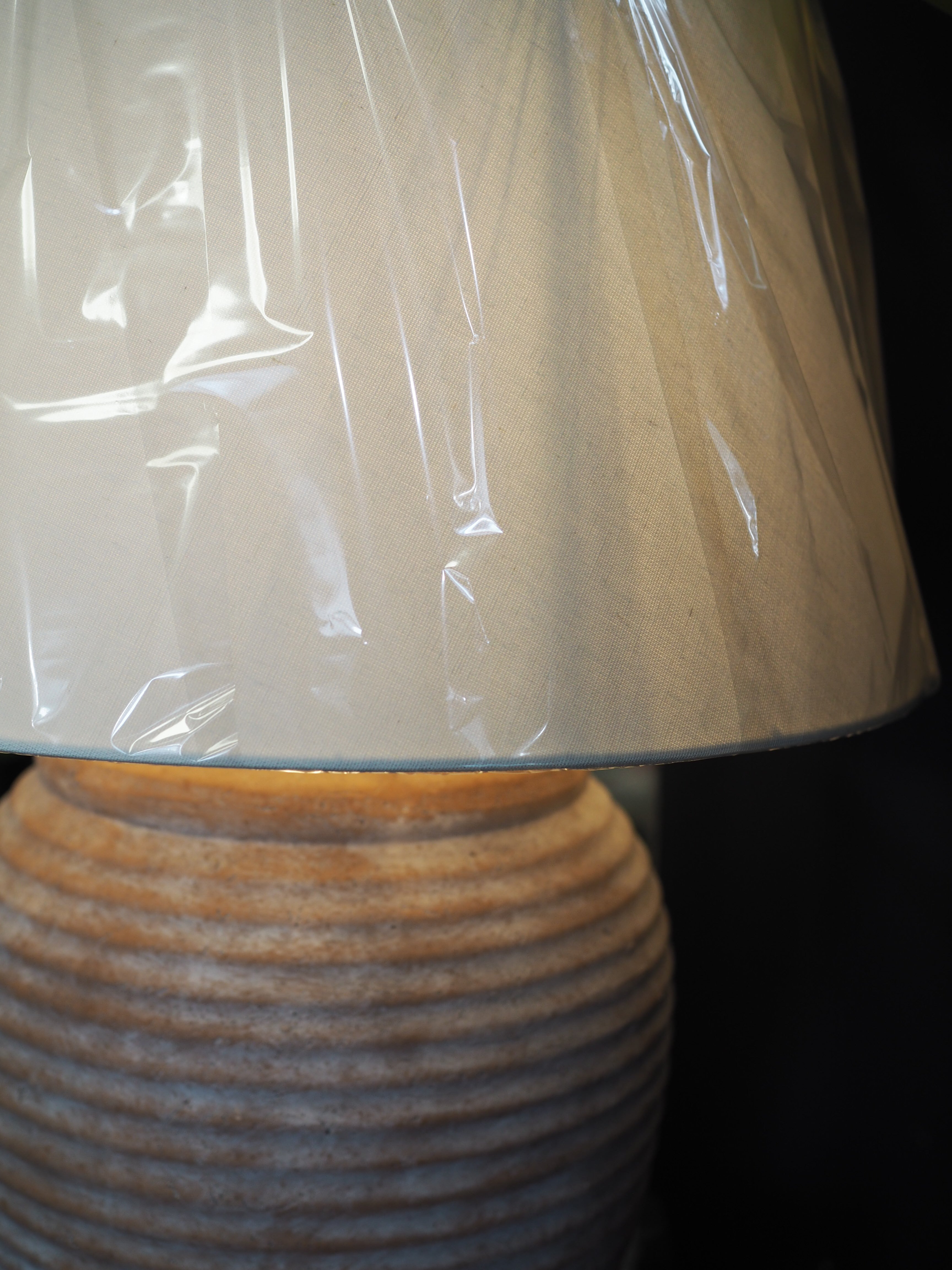 Terracotta ribbed table lamp with ivory shade