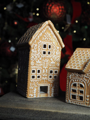 Ceramic LED light up gingerbread town house
