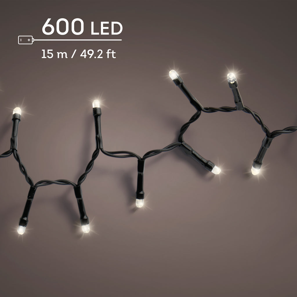 Outdoor 600 LED battery operated warm white lights on black cable