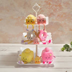Ring doughnut shelf sitter with dangy legs