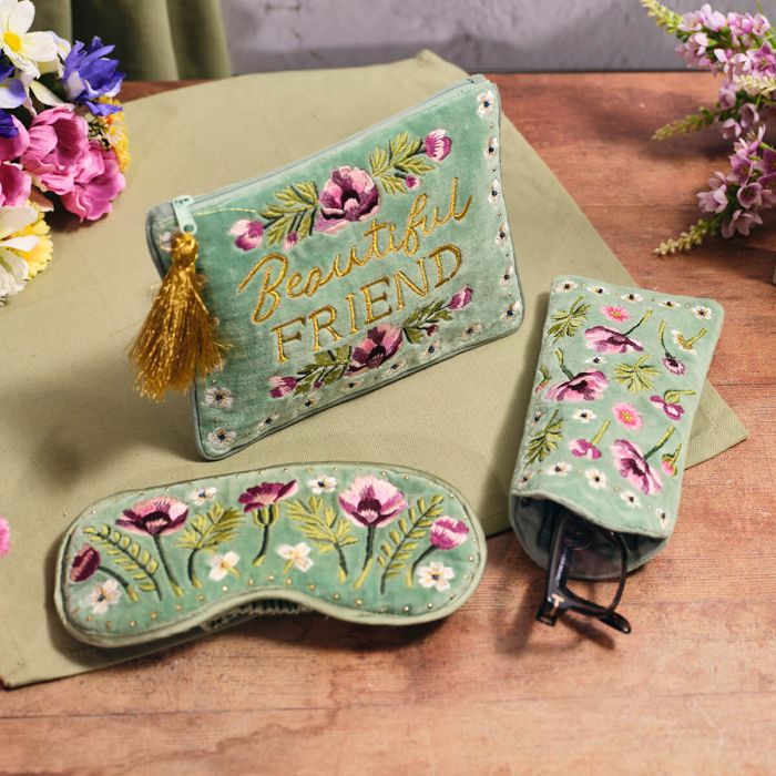 Velvet embroidered glasses case with glass beads