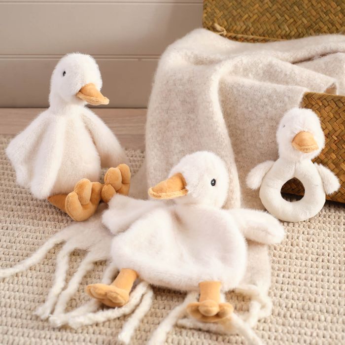 Plush Mabel the duck comforter