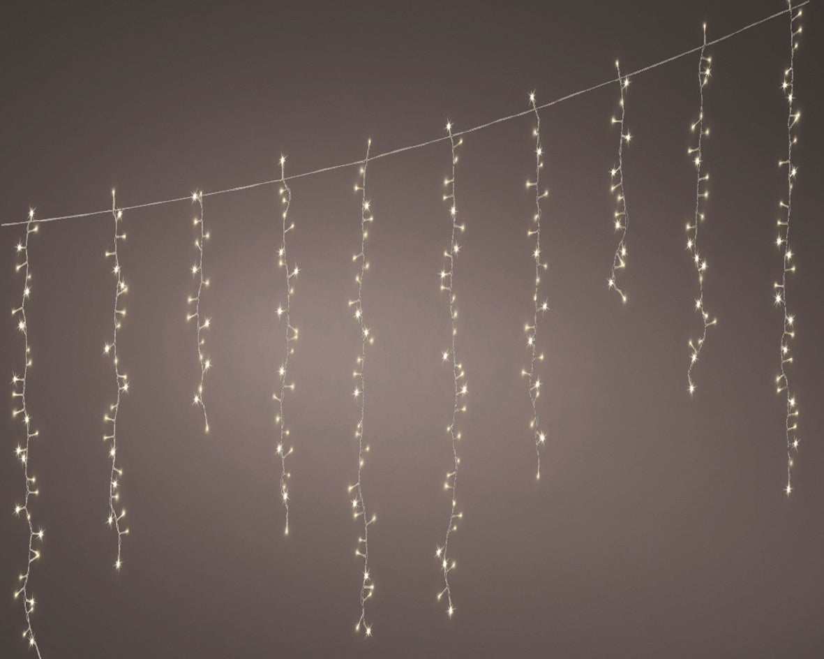 256 Compact Icicle Lights with Twinkle Effect