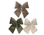 Velvet bow hanging decoration, 23cm