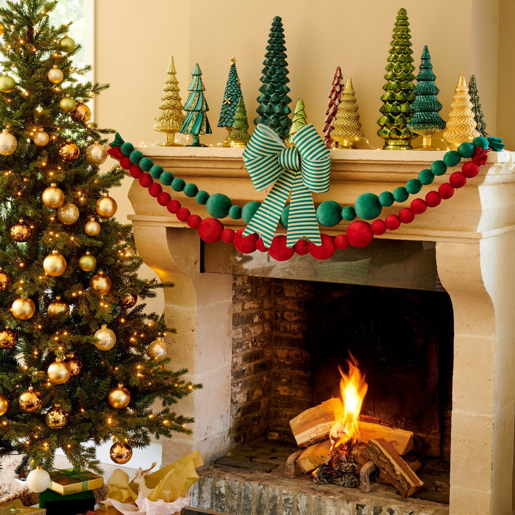 Green velvet bauble garland 5ft
