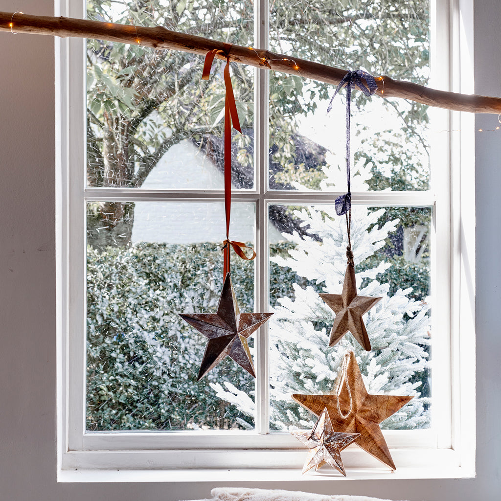 Rustic silver star hanging decoration, 23.5cm