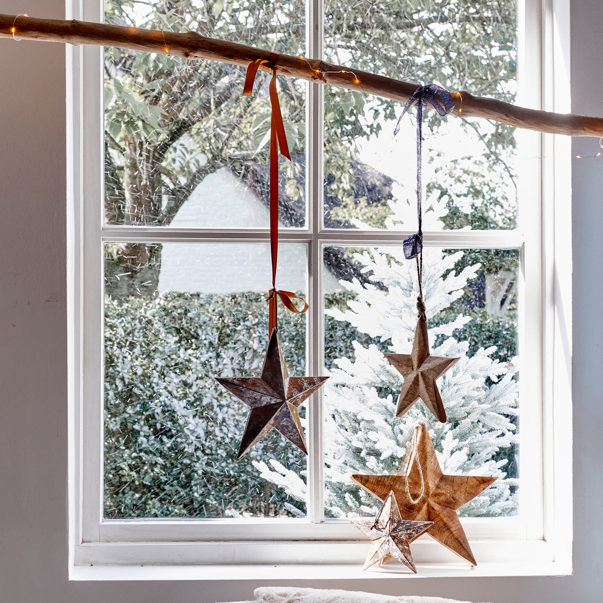 Rustic silver star hanging decoration, 23.5cm