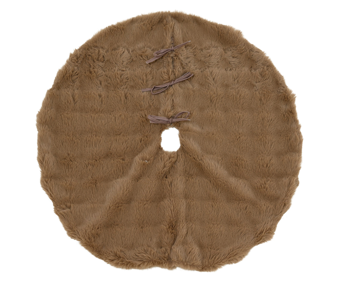 Light brown faux fur tree skirt
