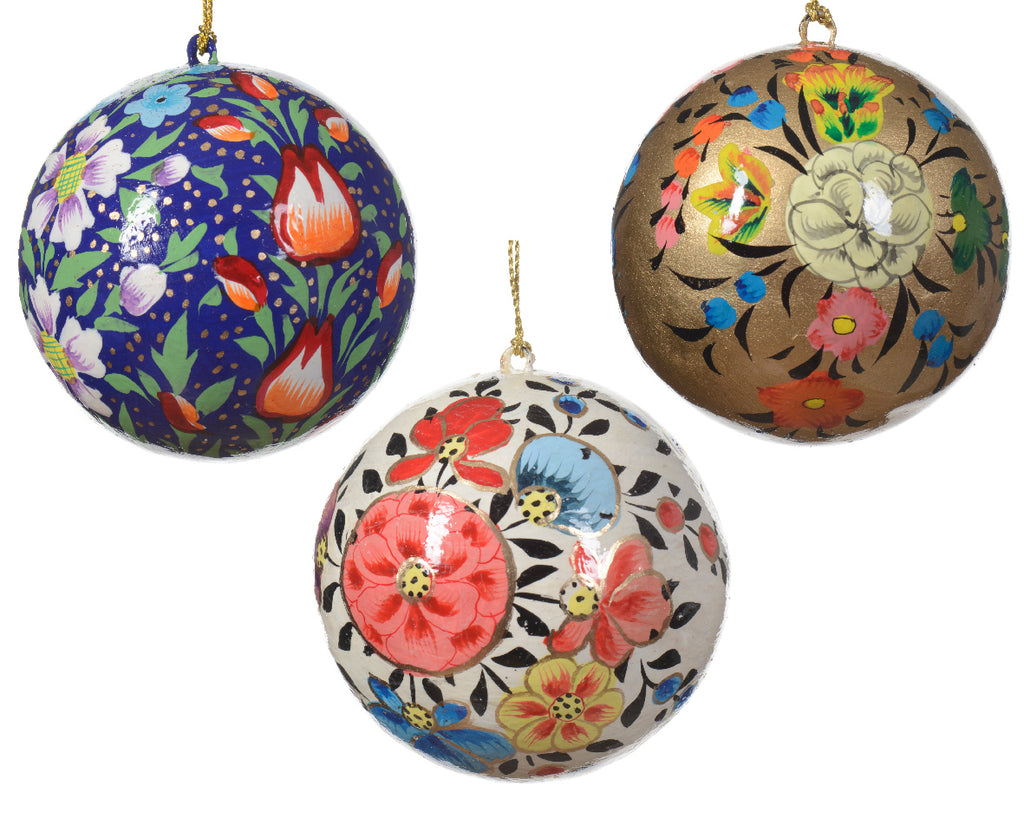 Handpainted recycled paper bright round hanging dec