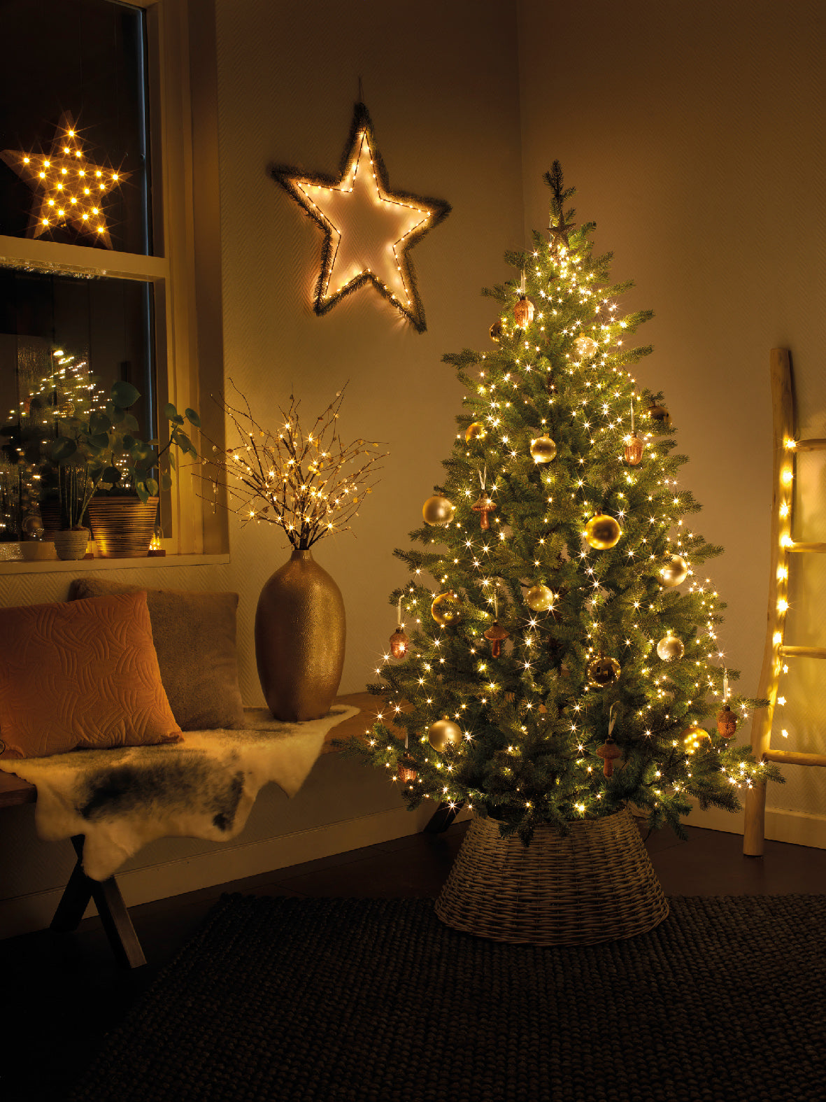 672 Micro LED cascading flashing effect lights warm white green wire