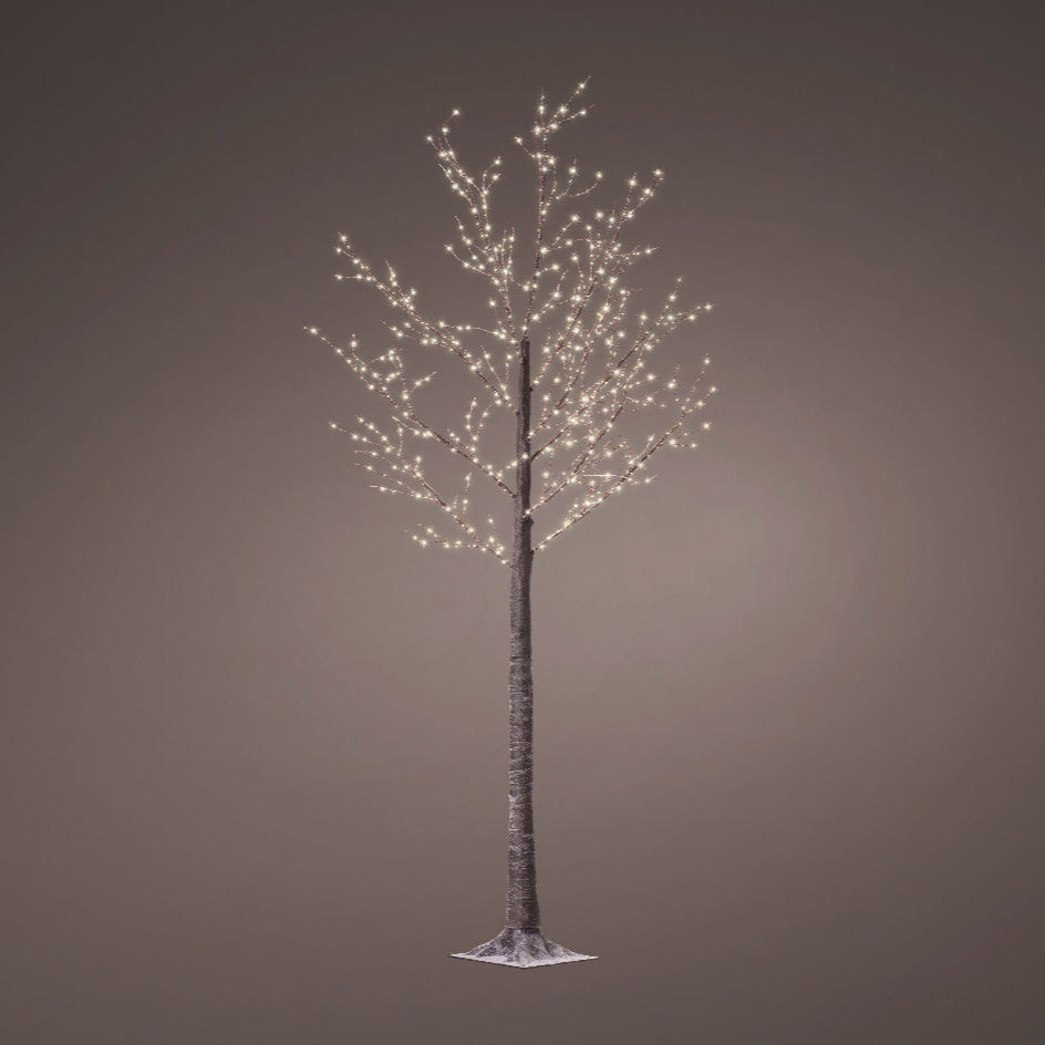 Micro LED tree with 750 lights snowy branches