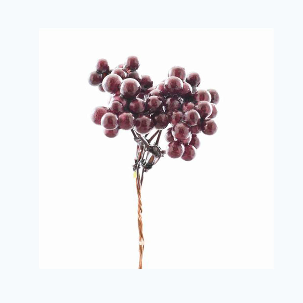 Burgundy berry cluster pick