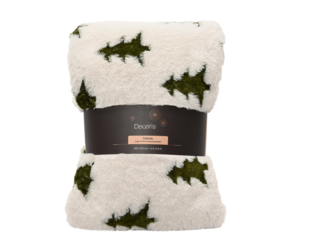 Cosy teddybear style throw with Christmas trees