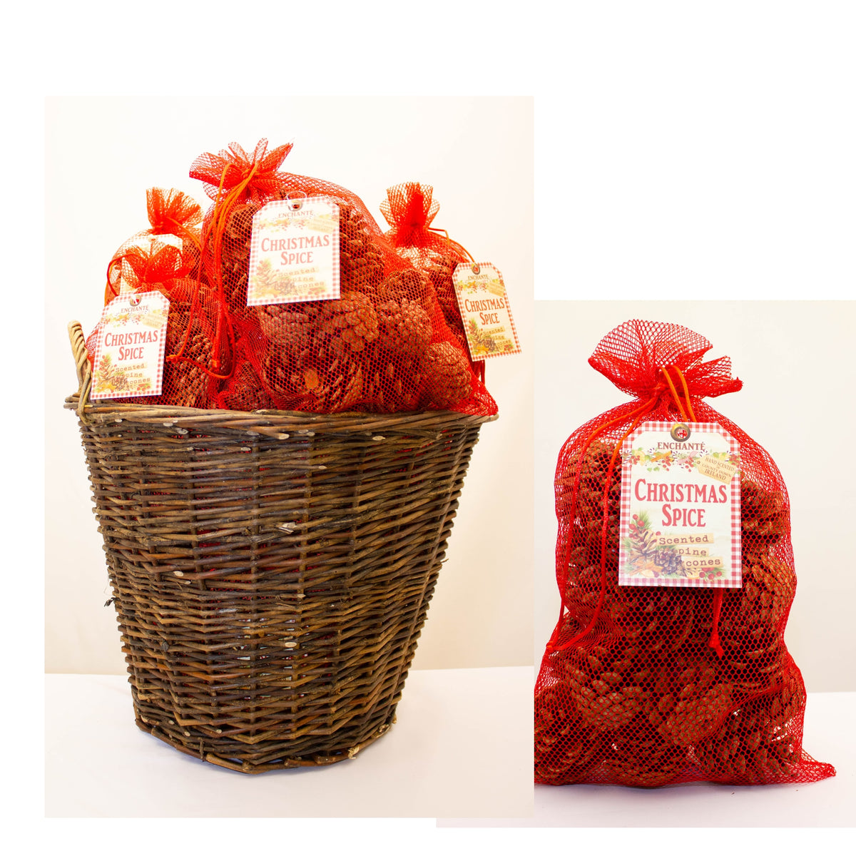 Scented pinecones (Christmas Spice Cottage scent)