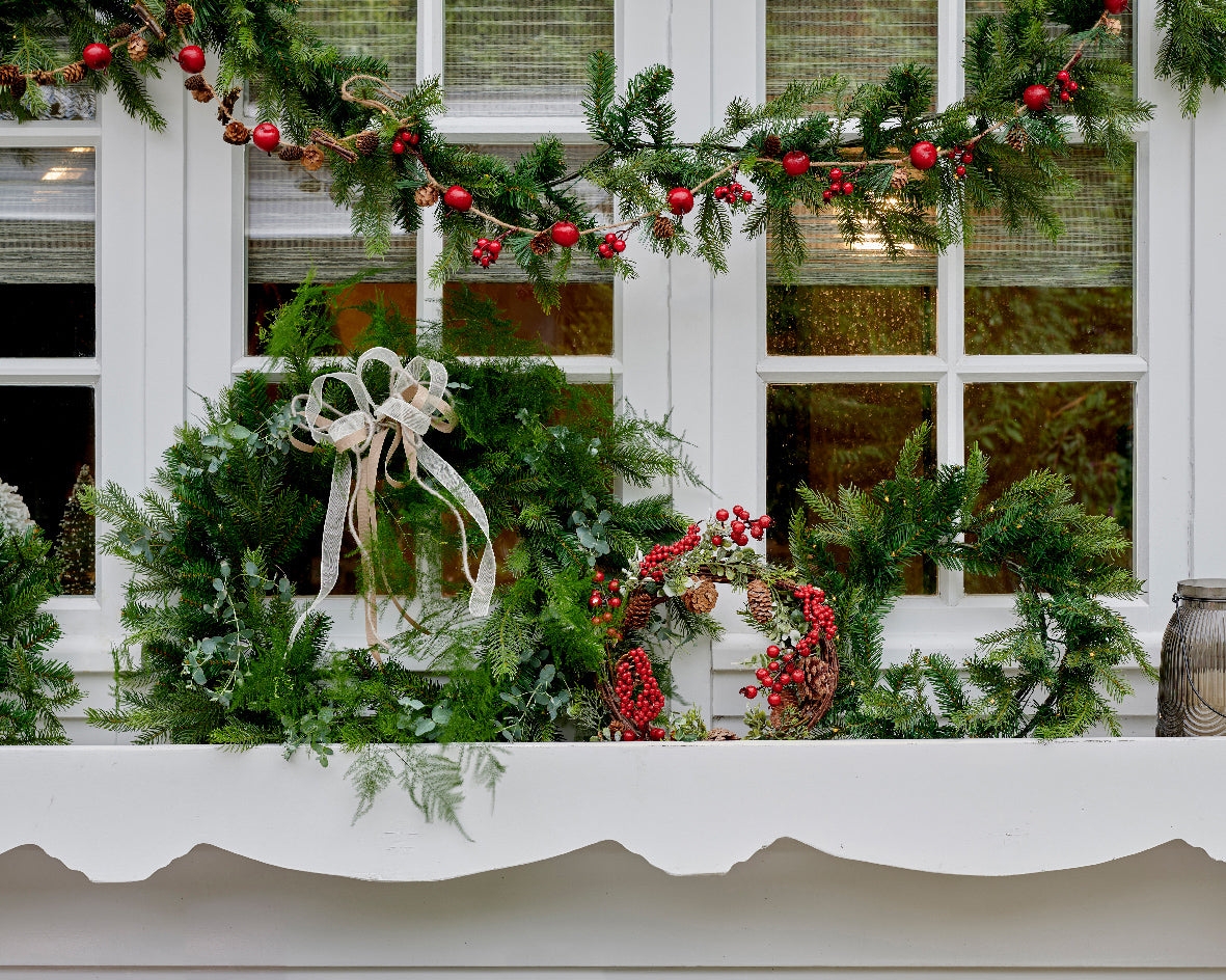 Grandis Wreath Indoor/Outdoor