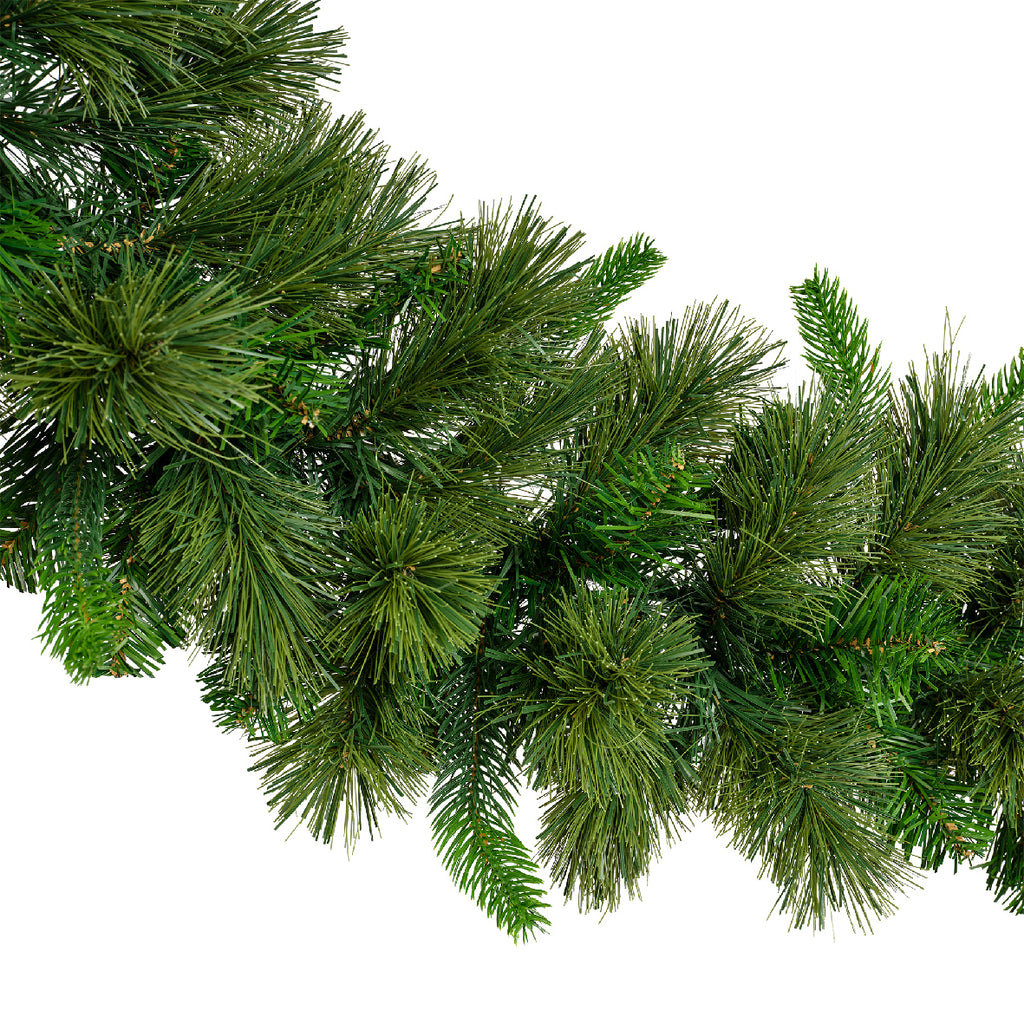 9ft Edmonton garland - Indoor/Outdoor