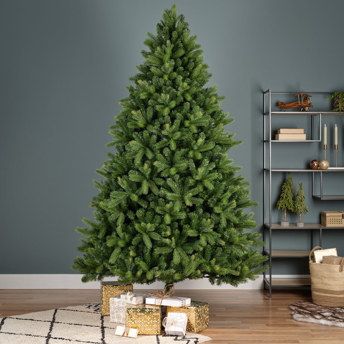 Freiburg Pine 7ft Christmas tree
