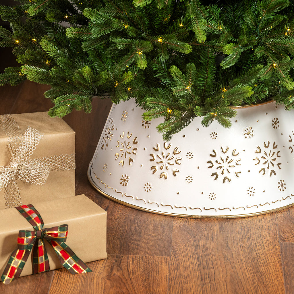 White and gold snowflake small tree skirt/ring (up to 6ft or slim 7ft)
