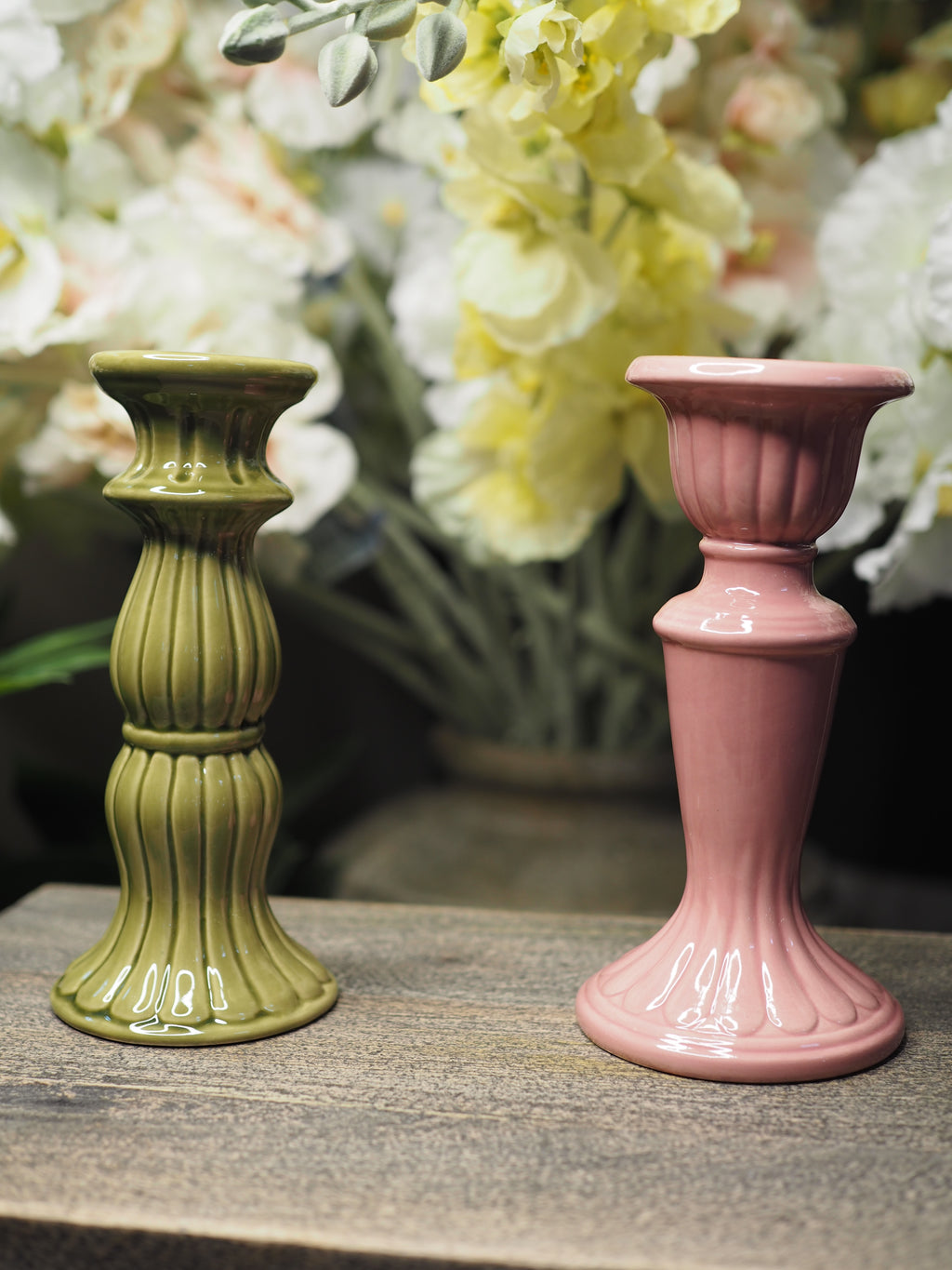 Porcelain candle holder