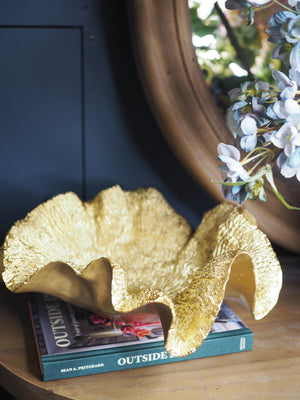 Luxurious antique gold coral ornament