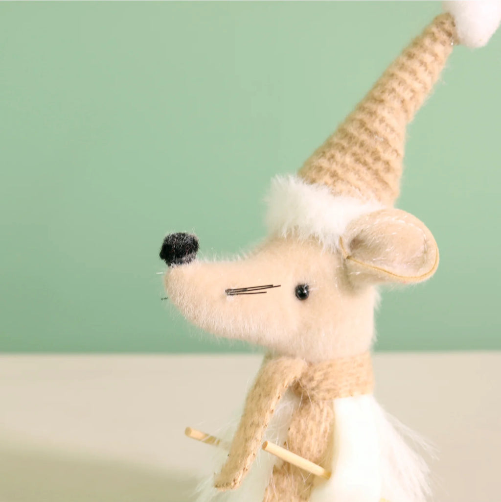 Festive 'Winifred' the skiing mouse