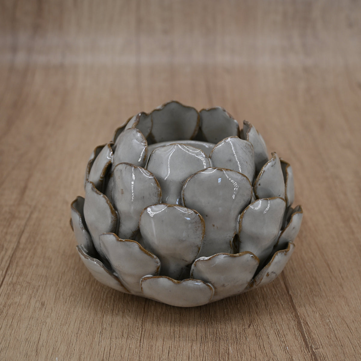 Natural stoneglazed artichoke candle holder