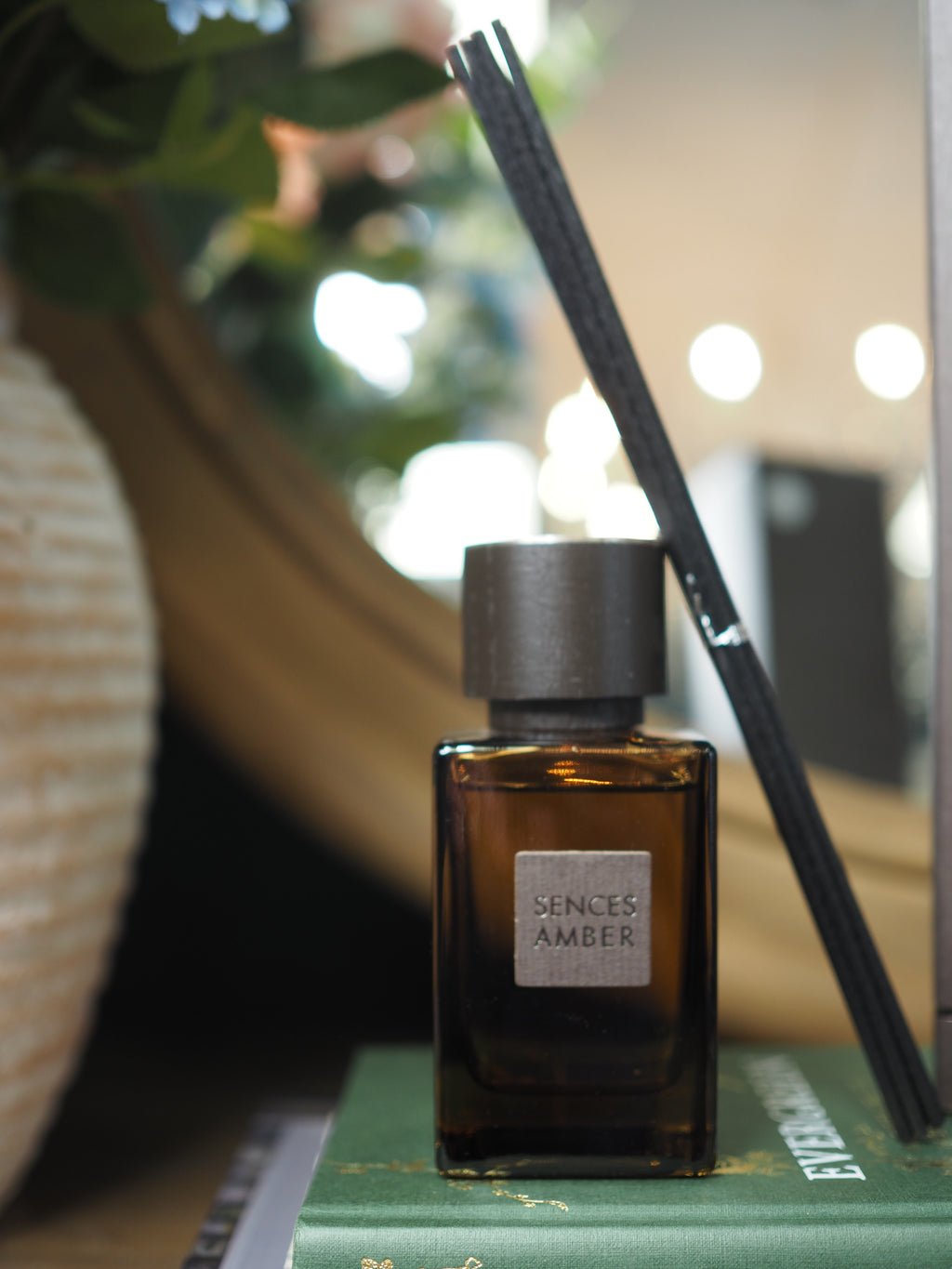Mini Alang Alang amber diffuser