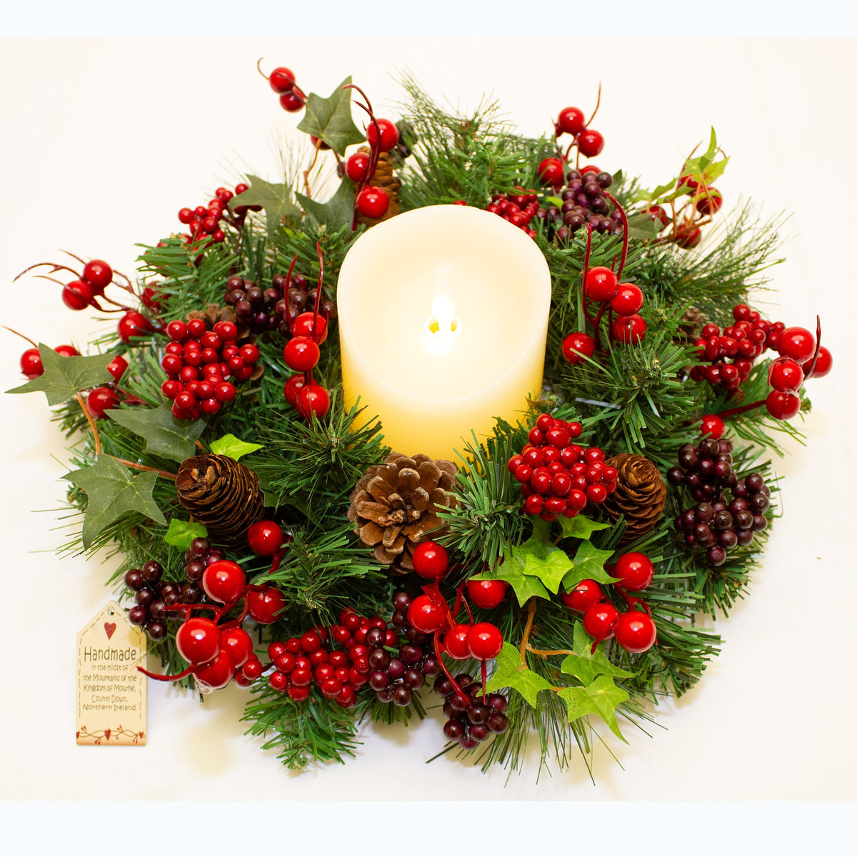 Woodland berry candle wreath (Candle not included)