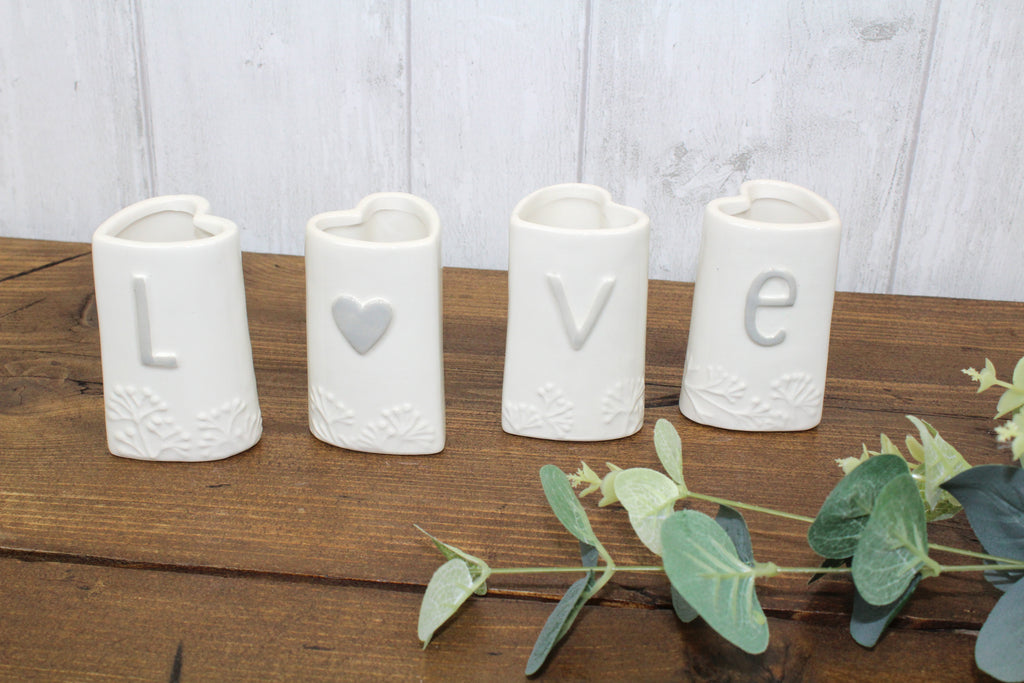 LOVE vase set