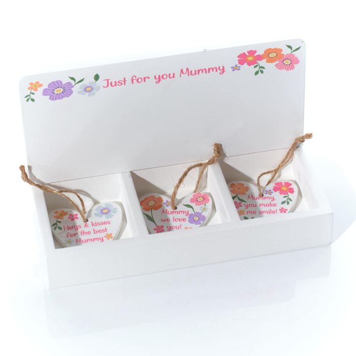Ceramic heart 'mummy' hanging decs