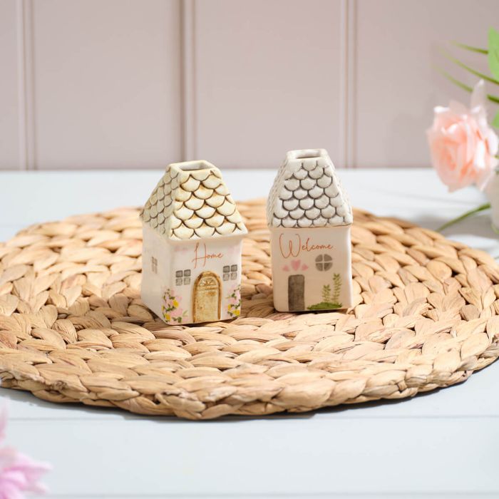 Cottage garden bud vase