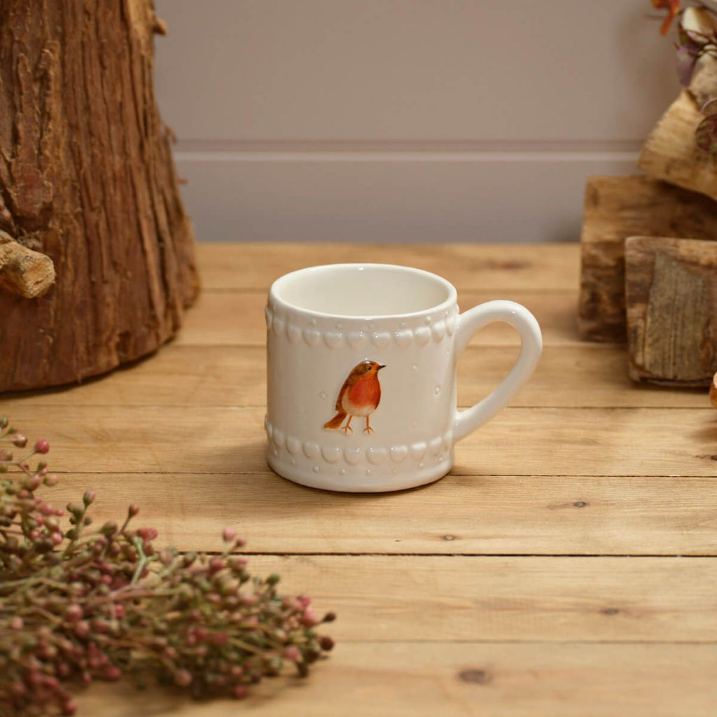 Countryside woodland ceramic embossed robin muh