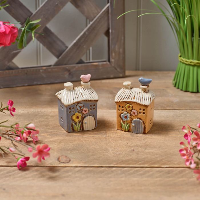 Garden birds mini house ornament