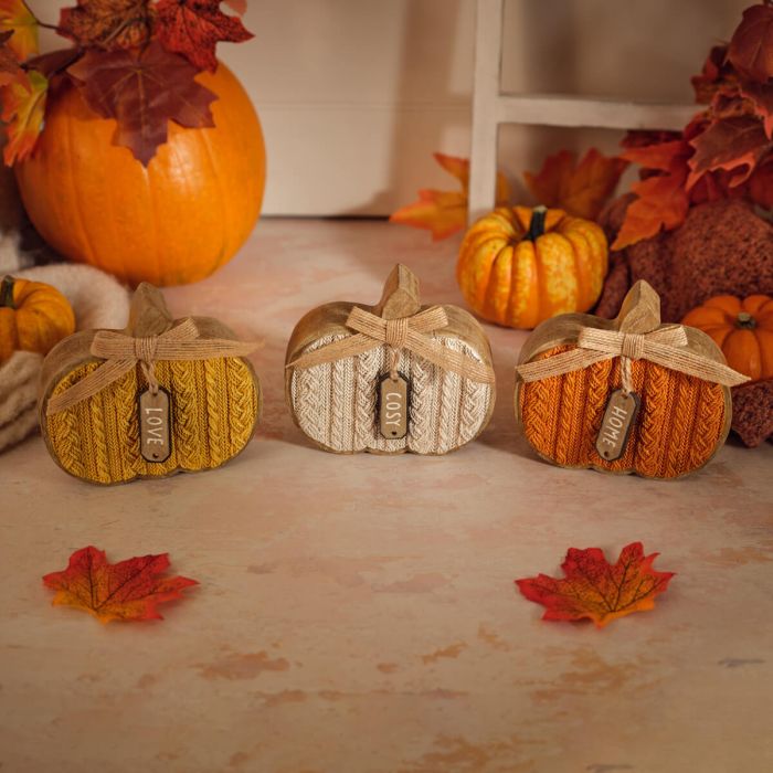 Harvest home knitted effect pumpkin